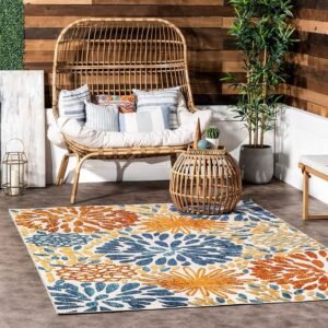 Interior Designer Reveals the Best Ways to Style Your Patio with an Outdoor Rug