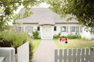 A House’s Expiry Date: Maintenance Budget for Homeowners 