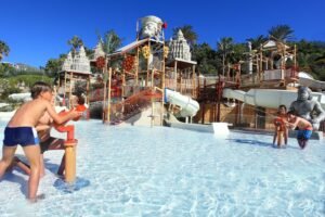 Splash into Summer in Confidence with THESE Expert Waterpark Safety Tips 