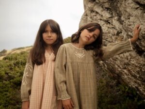 Apolina Kids: Nostalgic Autumnal Outfits for Your Little One