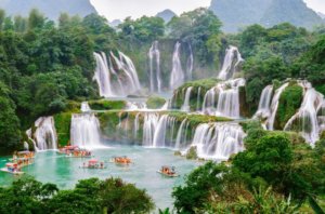 Top Ten Most Stunning Waterfalls Around the World