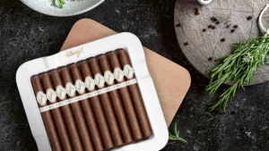 Elevating Moments: Exquisite Gifts for Cigar Smokers