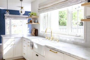 5 Environmentally Friendly DIY Cleaning Products to Make Your Home Sparkle