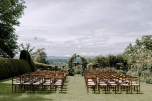 How to Plan the Perfect Country House Wedding: Tips and Inspiration