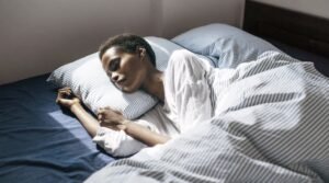 World Sleep Day – Feeling Stressed Before Bed? Psychologist Reveals 7 Effective Tips for Winding Down