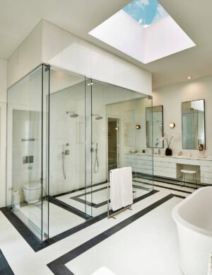 How Custom Shower Glass Elevates Both Function and Style in Bathrooms