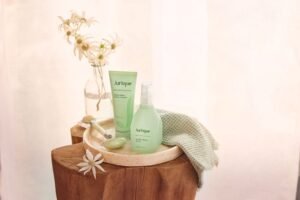 Jurlique’s Natural Beauty Must-Haves for Home and On-The-Go