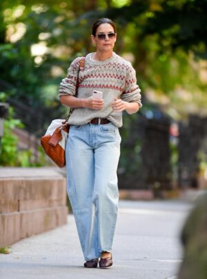 How Katie Holmes Masterfully Curates Her Fall Wardrobe