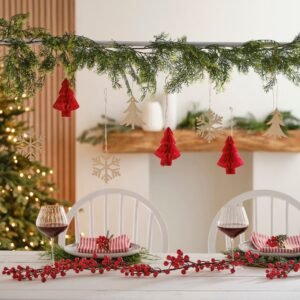 3 Festive Tablescape Trends Perfect for Christmas 2022