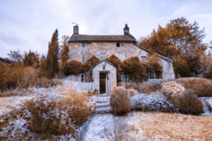 The Holiday’s Iconic Cottage Was a Movie Set—Now You Can Stay in its Charming Dupe