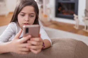 Navigating Mobile Phone Usage in Children