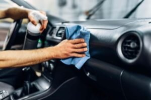 4 Quick Tips to Refresh Your Car’s Exterior 