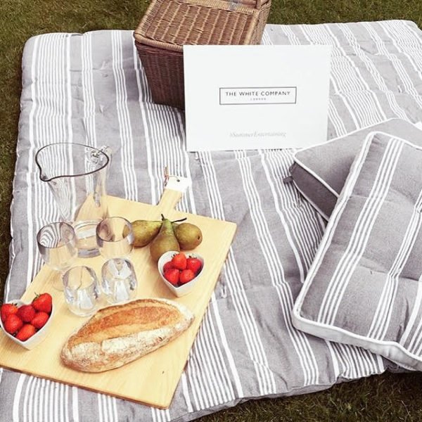 How to Throw the Perfect Instagram-Worthy Picnic in True The White Company Style