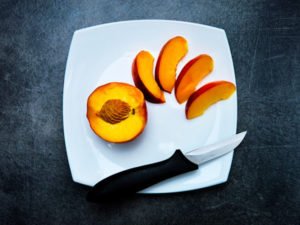 Healthy Cubicle Snacks That Will Boost Productivity