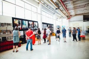 How to Create an Effective Art Gallery Guide