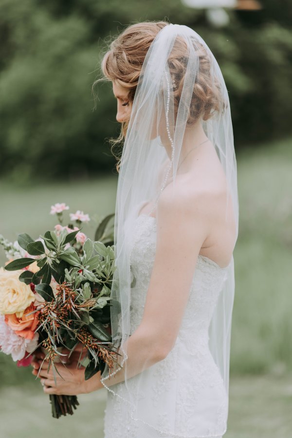 The Green Bride Guide: 5 Easy Steps to an Eco-Friendly Wedding