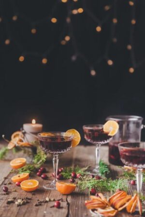 Expert Hacks for Hosting a Stress & Mess Free Christmas Party