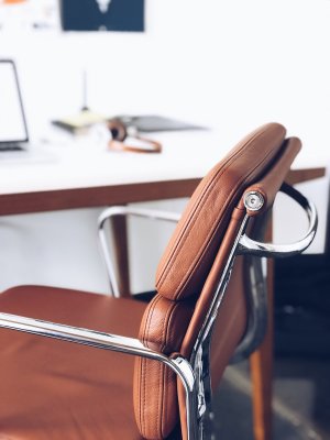 5 Tips to Picking the Perfect Office Chair