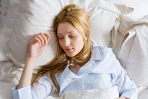 Natural Ways to Help You Sleep Quickly