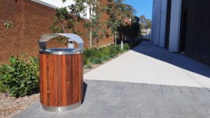 From Trash to Treasure: The Role of Outdoor Litter Bins in Waste Management