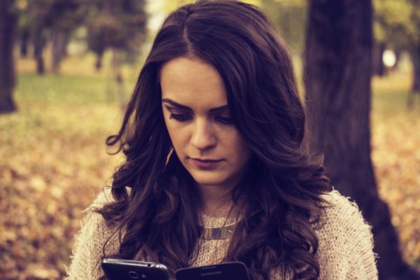 Smartphone Addiction Among Teens & Ways Of Dealing With It