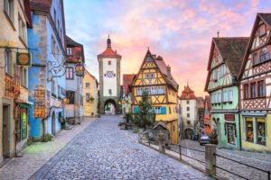 Moving to Europe: 10 Essential Steps and Considerations