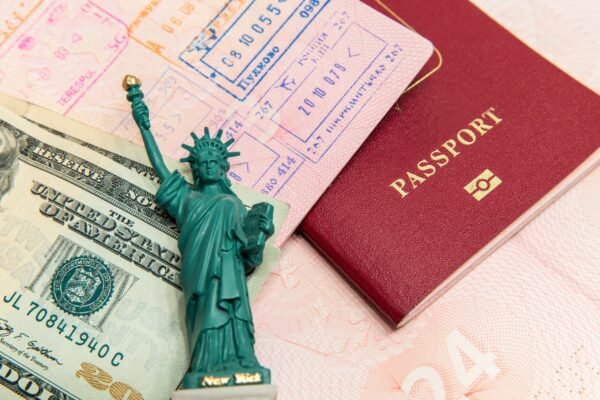 10 Industries Perfect for O-1 Visa Applicants